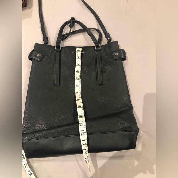 CALVIN KLEIN | BLACK PURSE - Picture 5 of 8